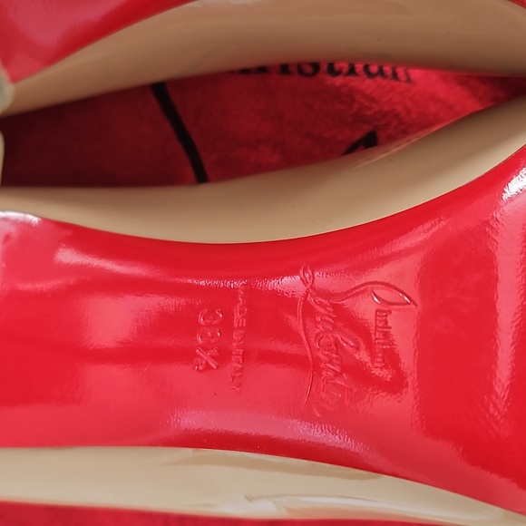 Christian Louboutin Pigalle Follies Pointed Toe Pump (Sole Protected) - MINT CON - Picture 8 of 11